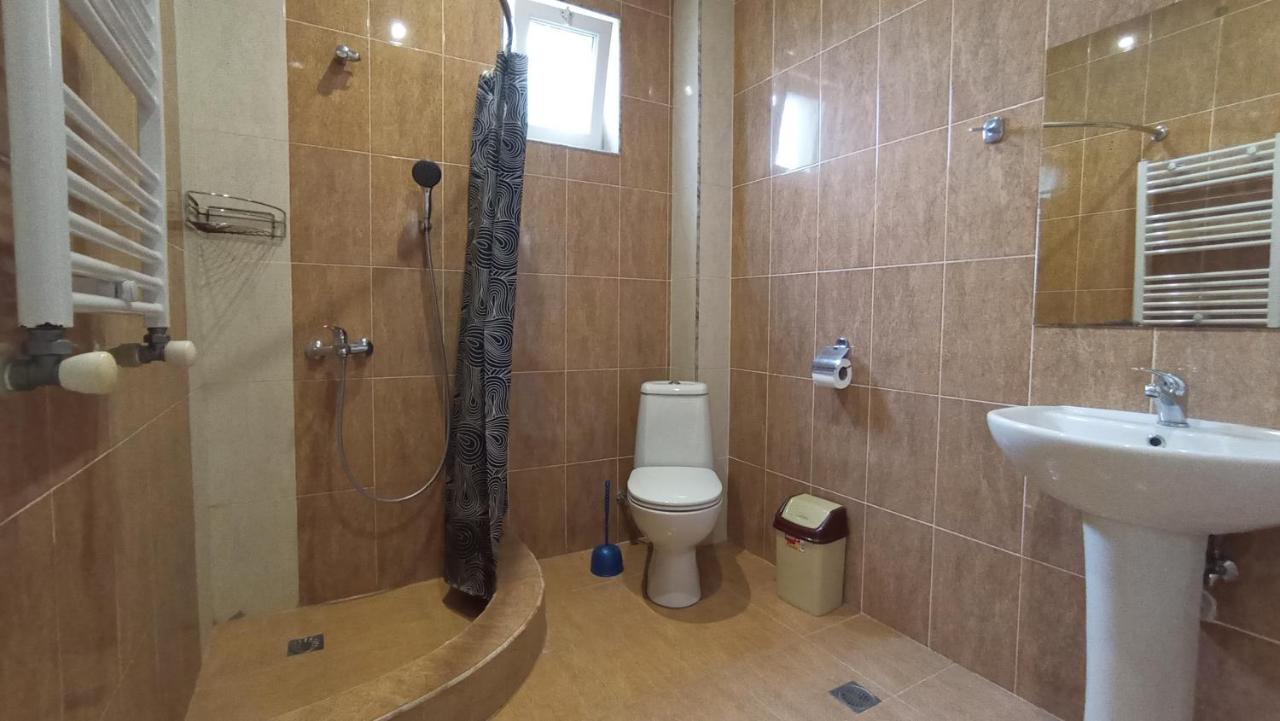 Guest House Karla Kobuleti Luaran gambar
